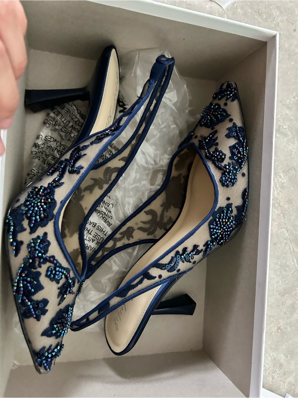 BETSY JOHNSON-Beaded Navy Mesh Slingback Pointed-Toe Heels size 8 - Picture 6 of 7